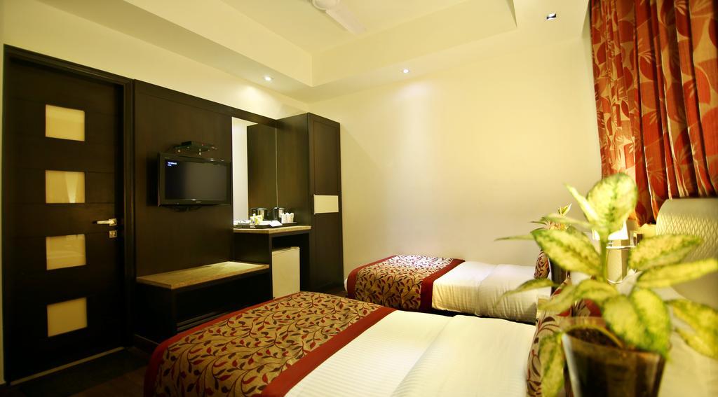 The Prime Balaji Deluxe At New Delhi Railway Station - Free Airport Pickup Hotel Екстериор снимка