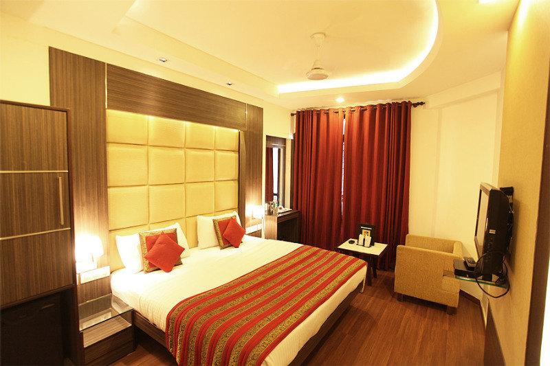 The Prime Balaji Deluxe At New Delhi Railway Station - Free Airport Pickup Hotel Стая снимка