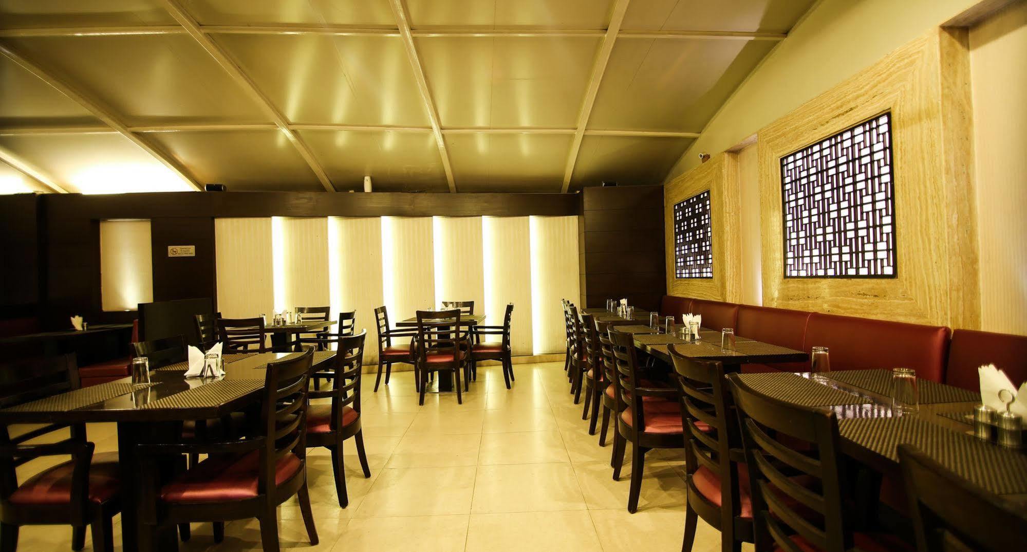 The Prime Balaji Deluxe At New Delhi Railway Station - Free Airport Pickup Hotel Екстериор снимка